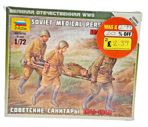 Zvezda 6152 soviet medicals - soviet,